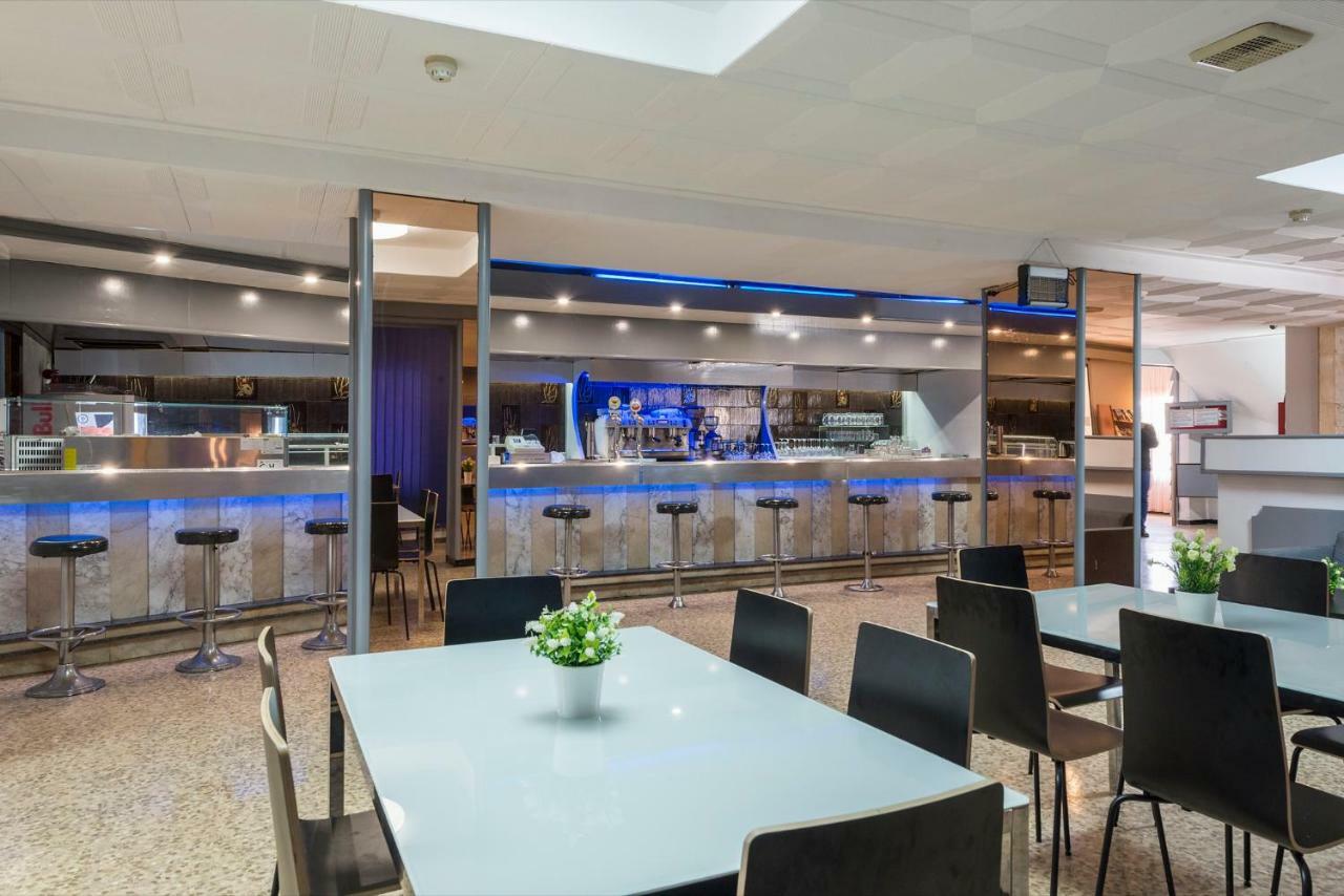 Hotel Mar I Sol Calella Zewnętrze zdjęcie